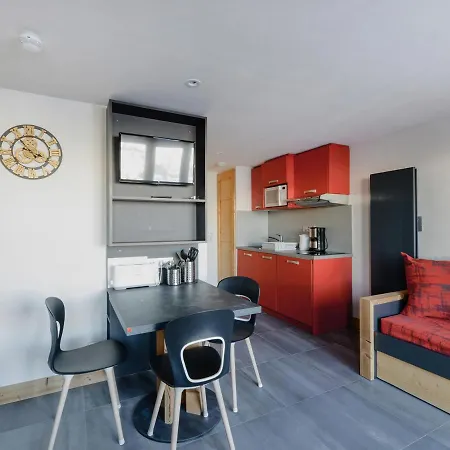 Montchavin Les Coches, 1 Piece, 3 Personnes - Fr-1-181-1072 Apartment